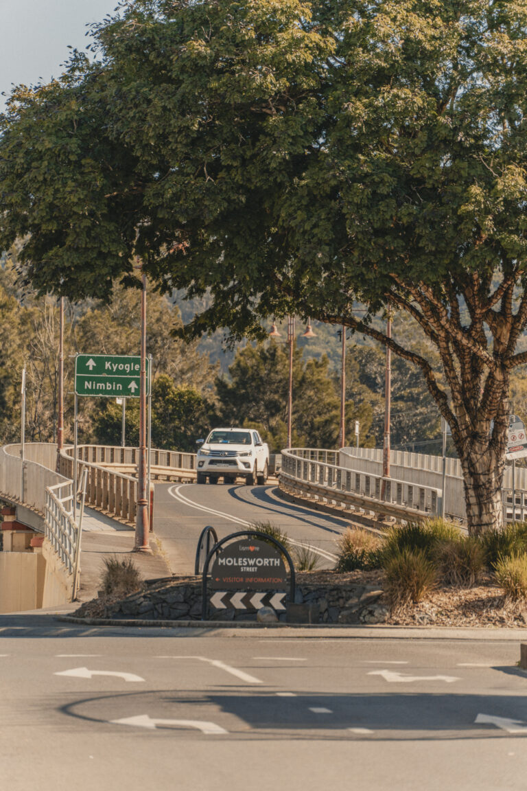 Visitors arriving in Lismore by car